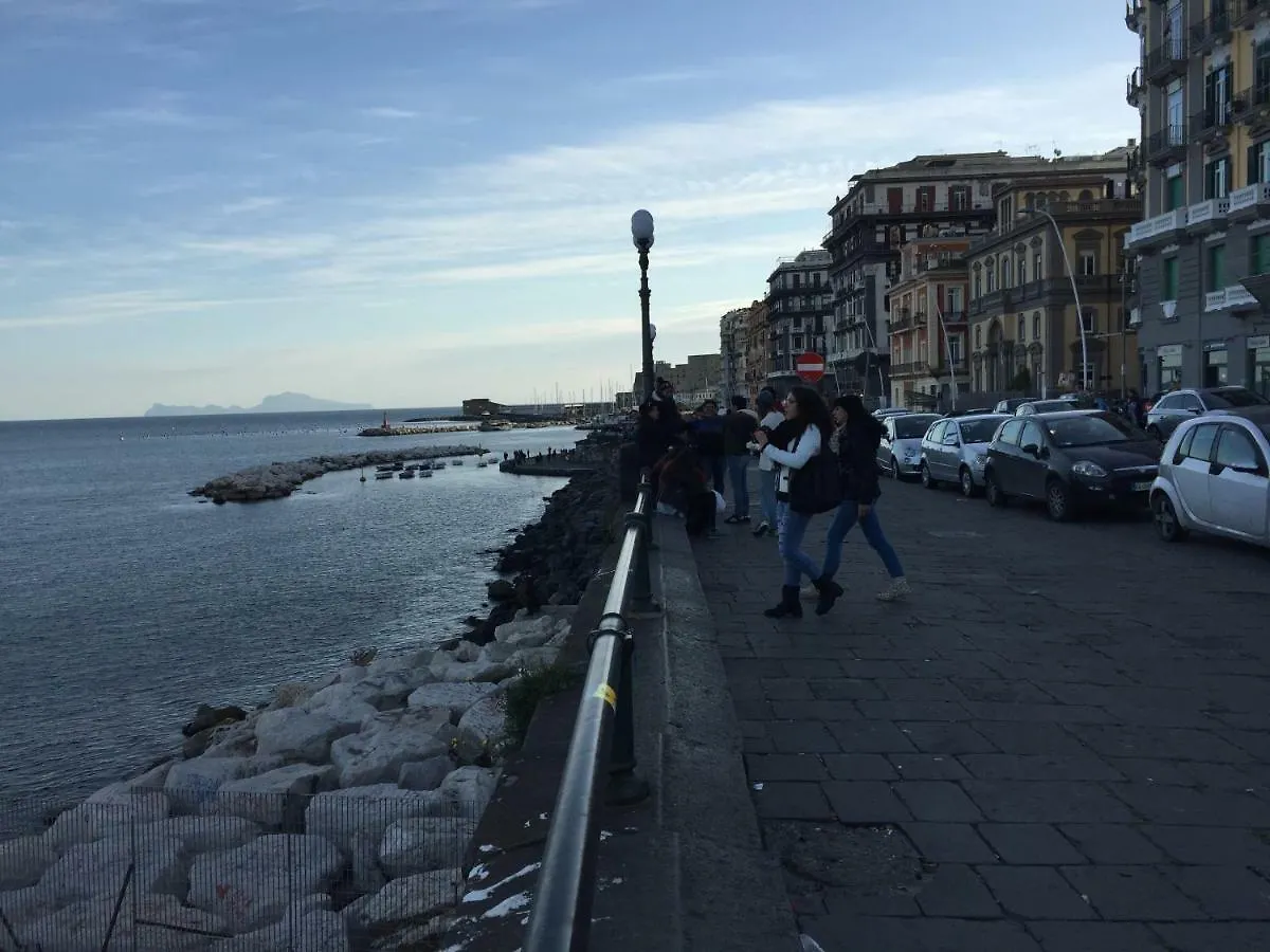 Casa Nel Cuore Di Napoli Centro Storico 0*, Naples