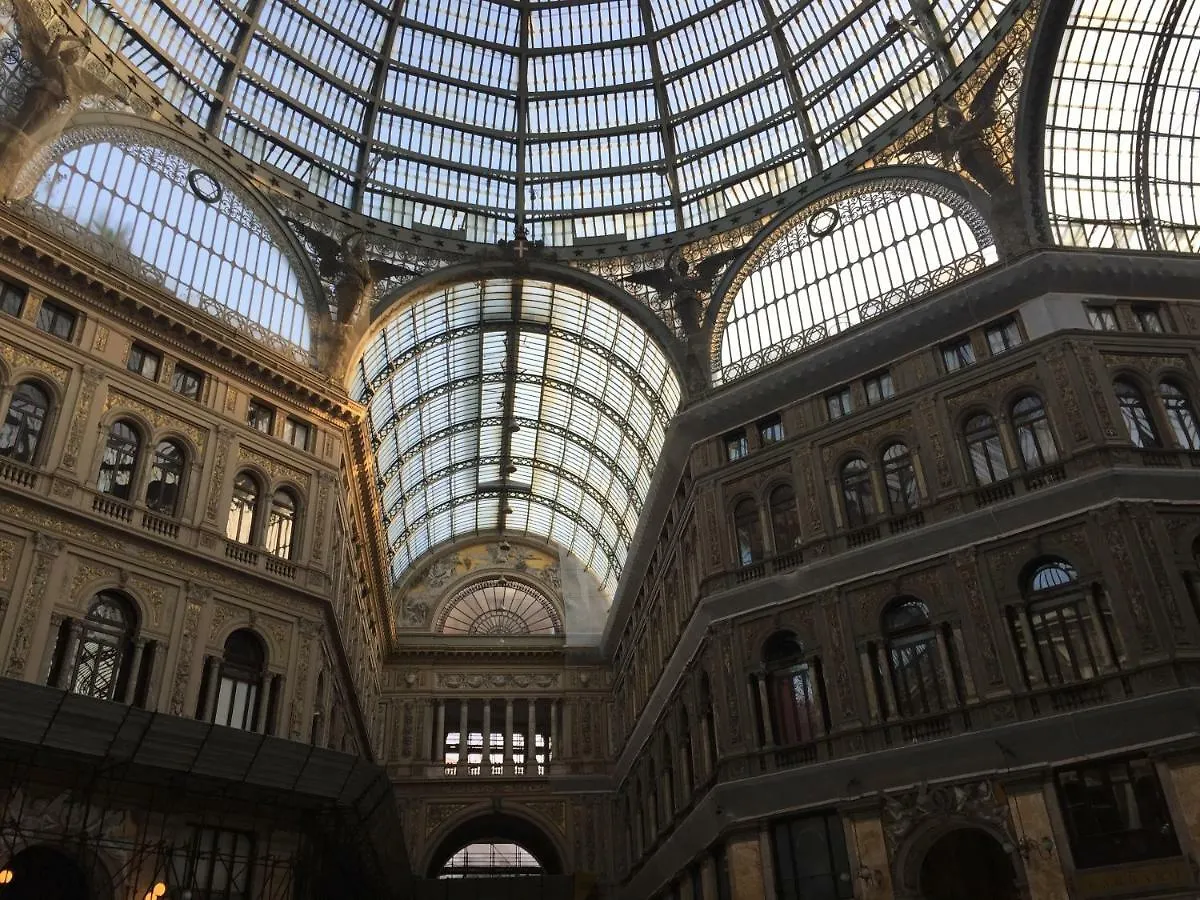 Casa Nel Cuore Di Napoli Centro Storico Hébergement de vacances